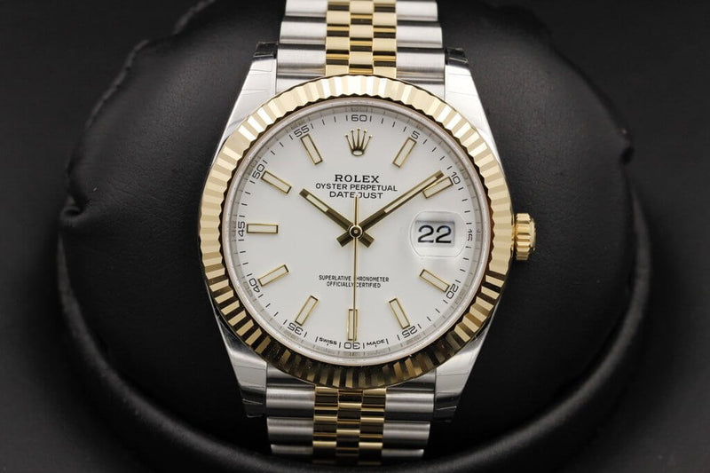Luxury Watch Datejust 126333 White Jubilee Background 41 mm
