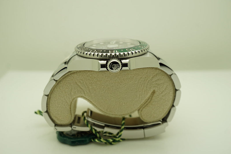 Luxury Watch Submariner Date for Left-Handers – 2022 Model